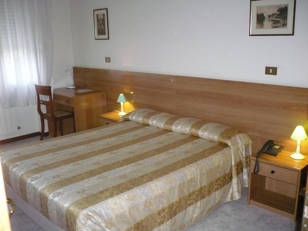 Hotel Sport Portogruaro Rum bild